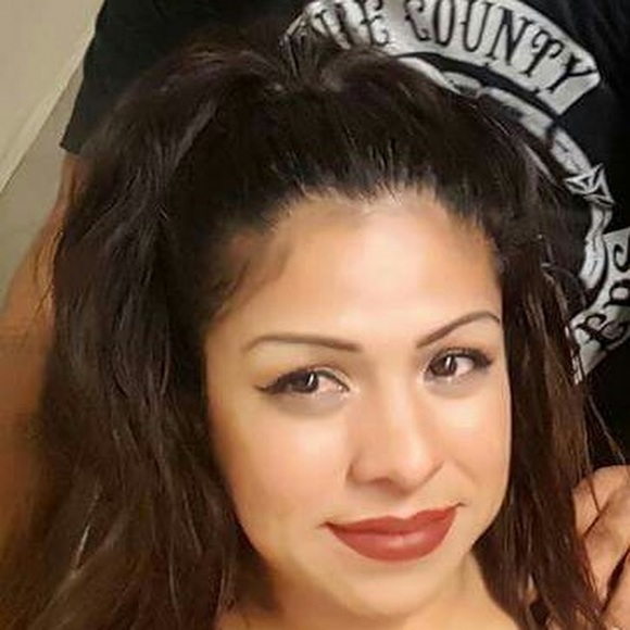 Meet your Posher, Adelita - Picture 1 of 1